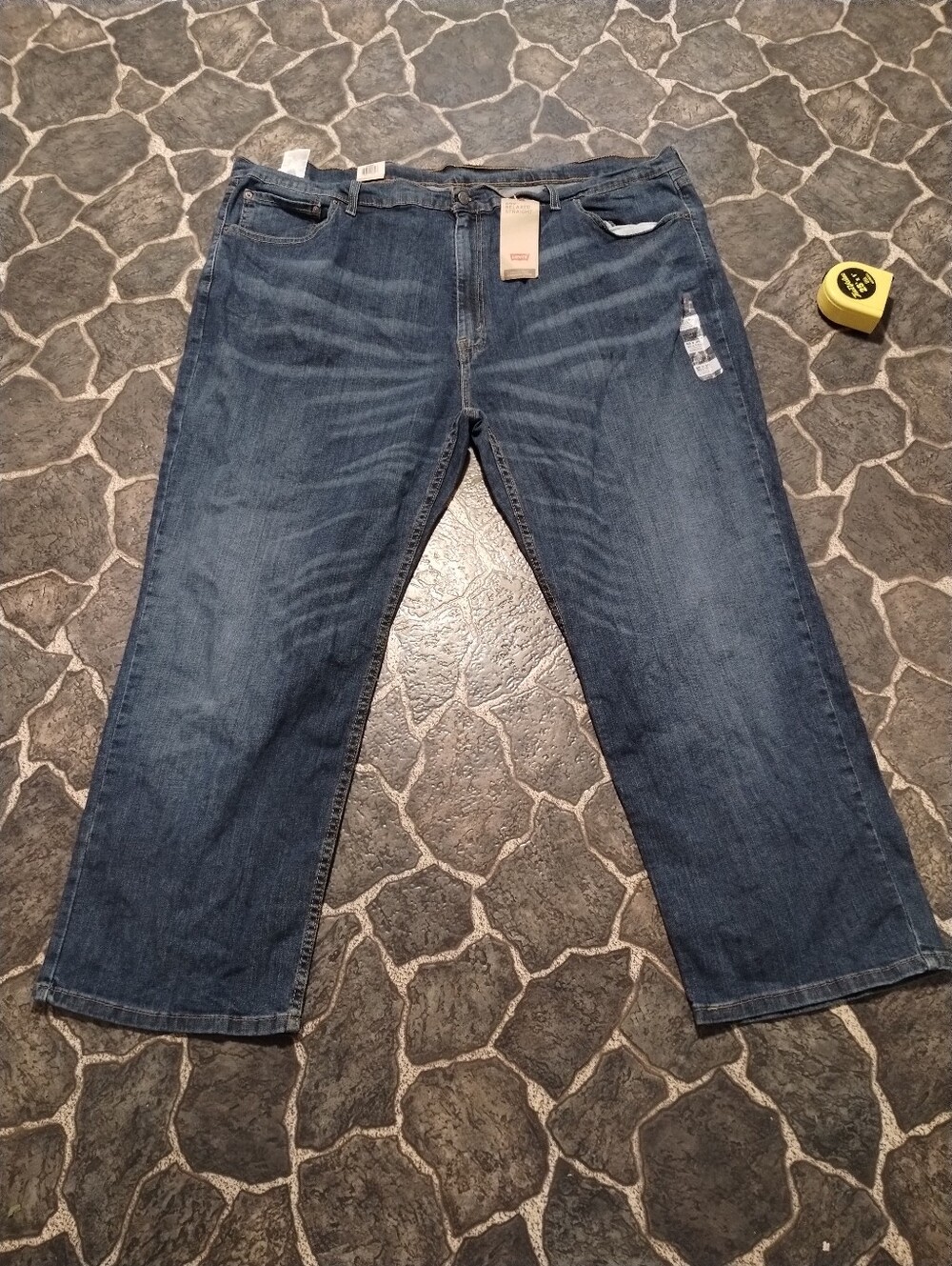 LEVIS 559 Relaxed straight Big & Tall stretch mens jeans 50 " x 30 " NWT